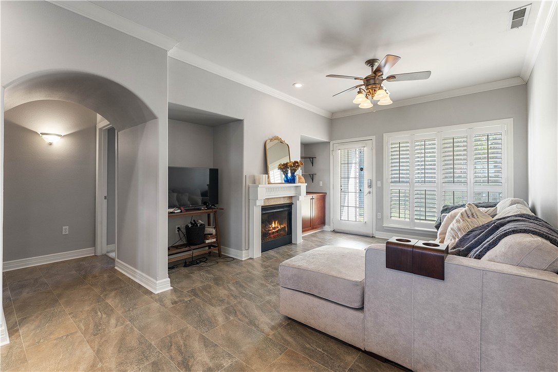Homes At Oakmont Horizontal Prop Rogers - Residential
