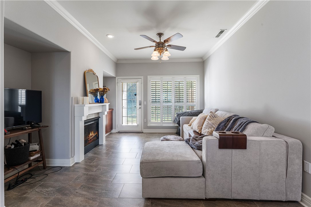 Homes At Oakmont Horizontal Prop Rogers - Residential