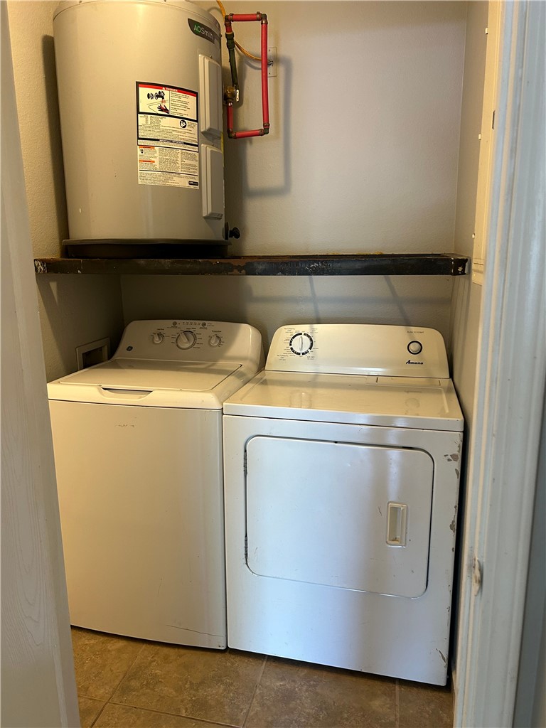 Hayes Sub In Hayes First Add - Residential Lease