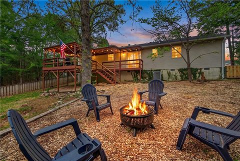 Photo of 8517 Spruce Drive, Rogers, AR 72756 (MLS # 1356101)