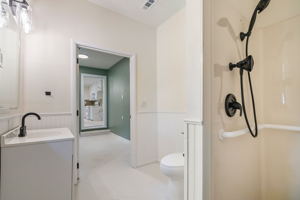 Rogers 2Nd Add - Residential Lease