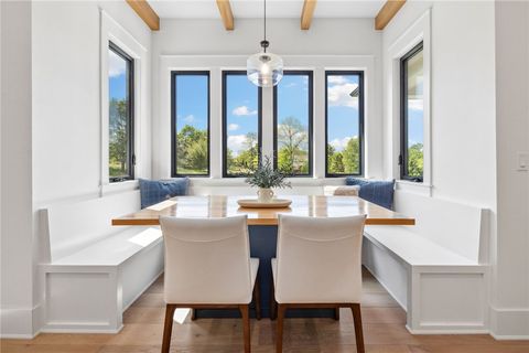 219 W Lawson Street Fayetteville AR 72703