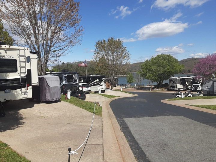 Outdoor Resorts In The Ozarks - Land