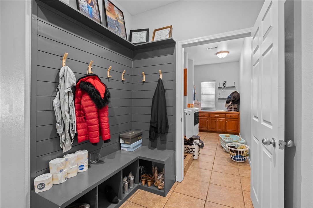 HOME SWEET HOME - Residential