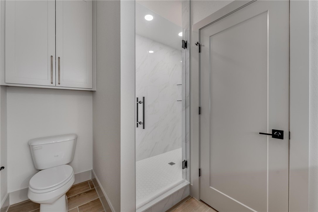 FAYETTEVILLE OUTLOTS - Residential