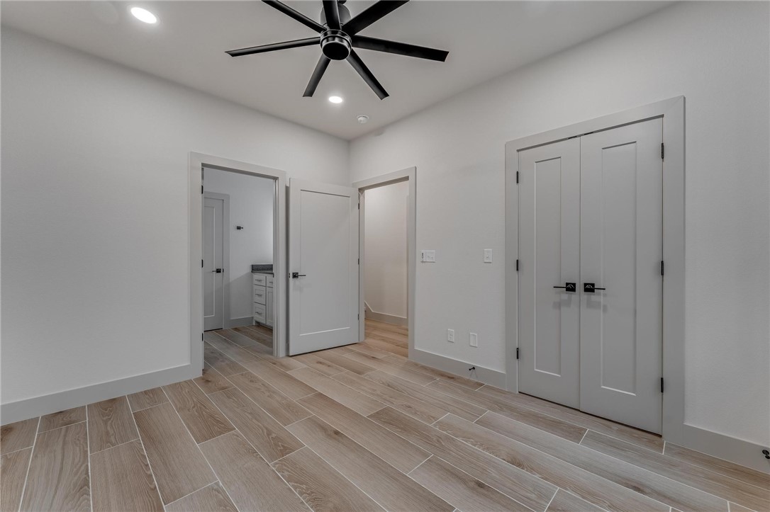 FAYETTEVILLE OUTLOTS - Residential