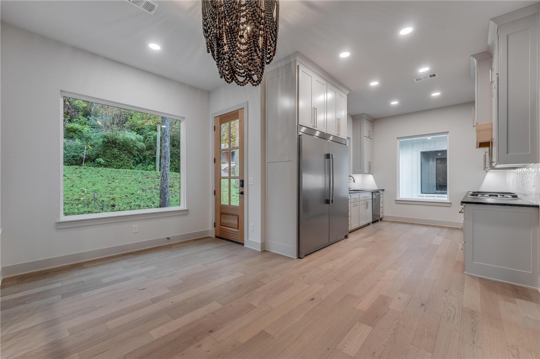 FAYETTEVILLE OUTLOTS - Residential