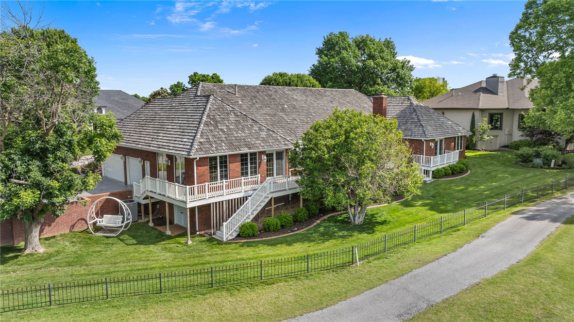 Pinnacle - Residential