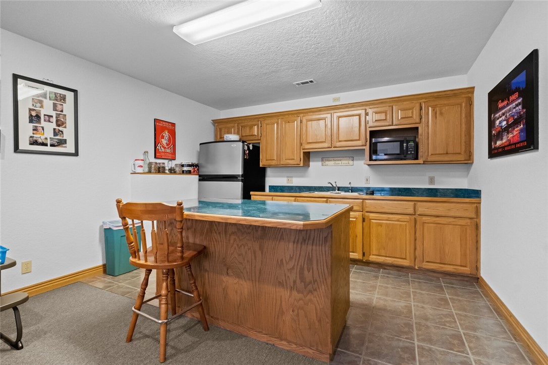 34-20-32-RURAL - Residential
