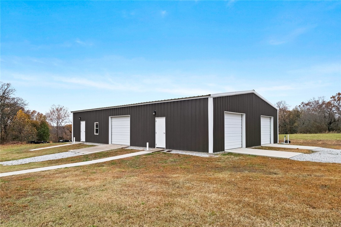 34-20-32-RURAL - Residential