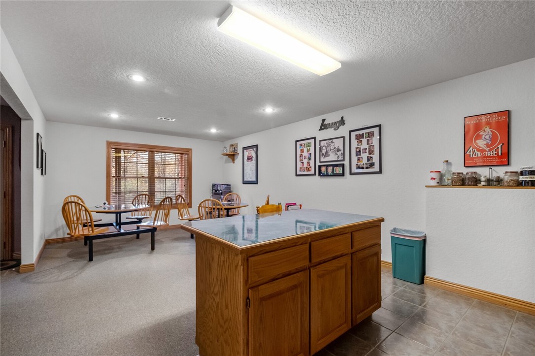 34-20-32-RURAL - Residential