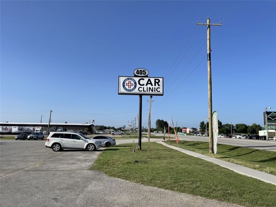 4.6 Acre MOL Investment potential with multi tenant building and existing food court on71B in Lowell.  Multiple additional buildings have been approved with large scale development in the past.