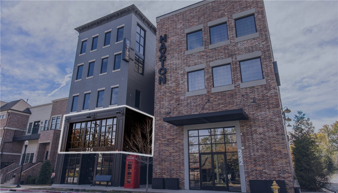 Modern office space available just one block from Bentonville's Historic Downtown Square. This space features contemporary finishes, direct elevator access, and the option to retain existing furnishings. Enjoy immediate access to all downtown amenities, including popular restaurants, mountain bike trails, parks, and surrounding businesses. Ideal for companies looking for a central location with a vibrant community atmosphere. Contact us to learn more and schedule a tour.