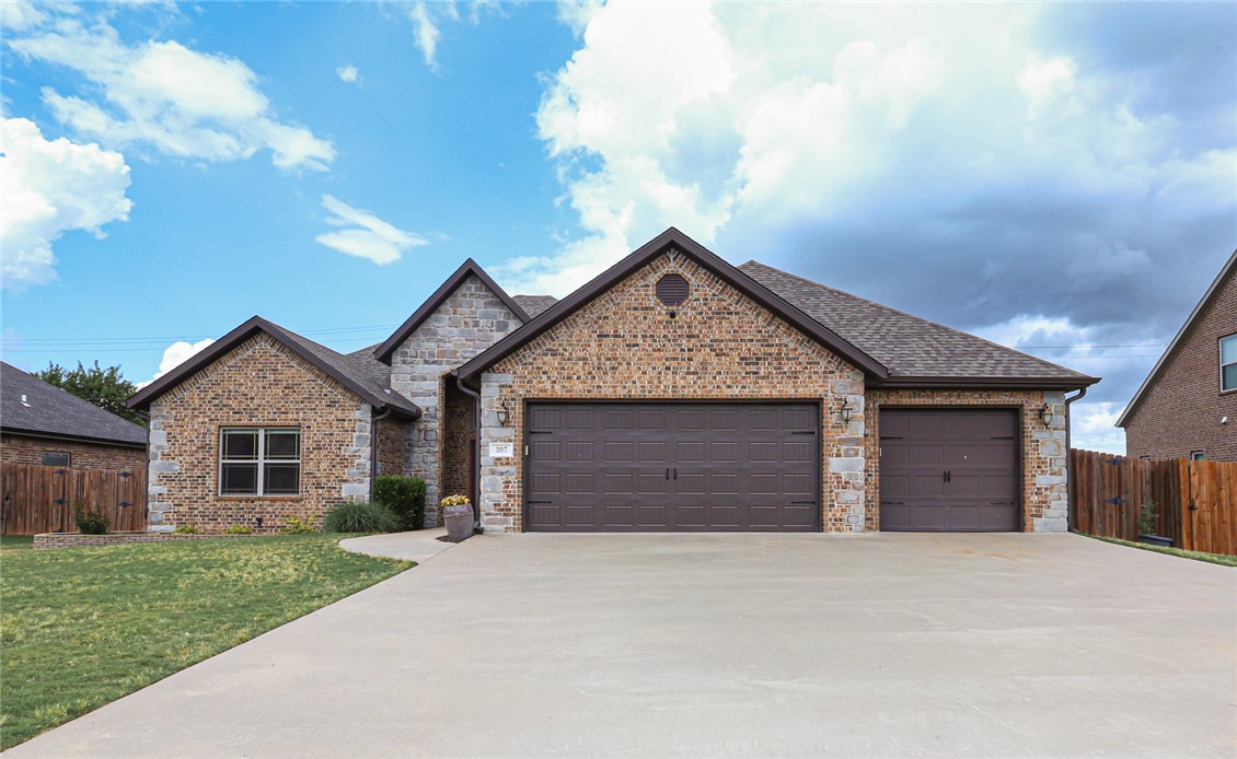 Fairway Valley - Residential