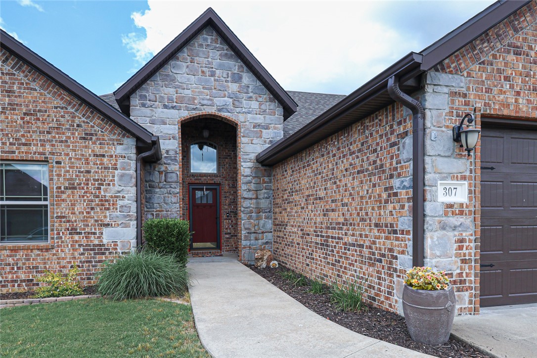 Fairway Valley - Residential