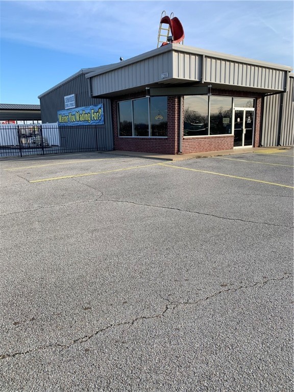 This property is rented, please don't disturb renter. Shown by appointment only. Call listing agent for appointments to show. This is front portion of Parcel # 03-00117-000 and will be surveyed out once under contract.