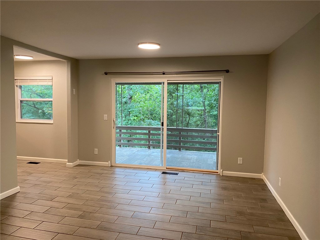 Worcester Sub Bvv - Residential Lease