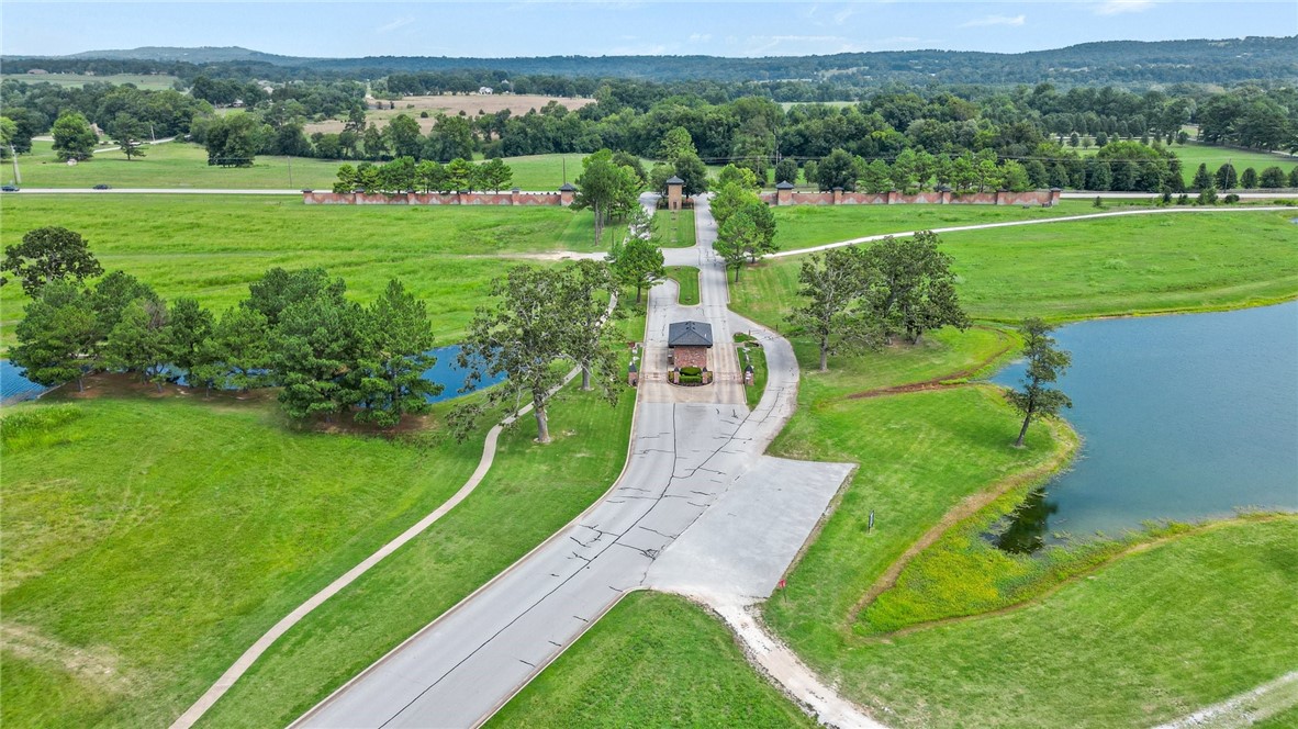 Waterford Estates At Hissom Ranch - Residential