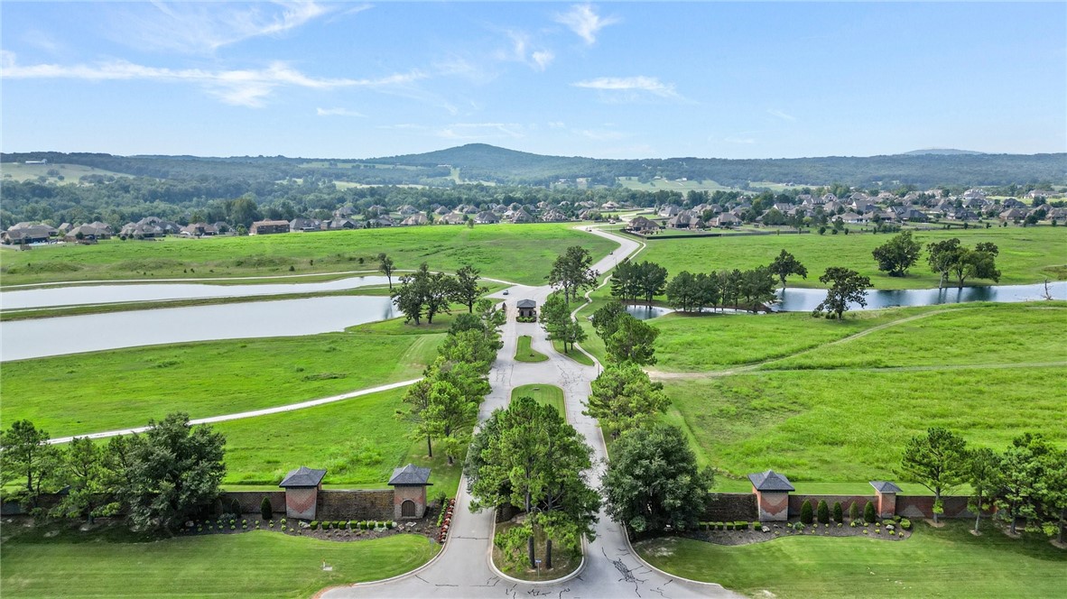 Waterford Estates At Hissom Ranch - Residential
