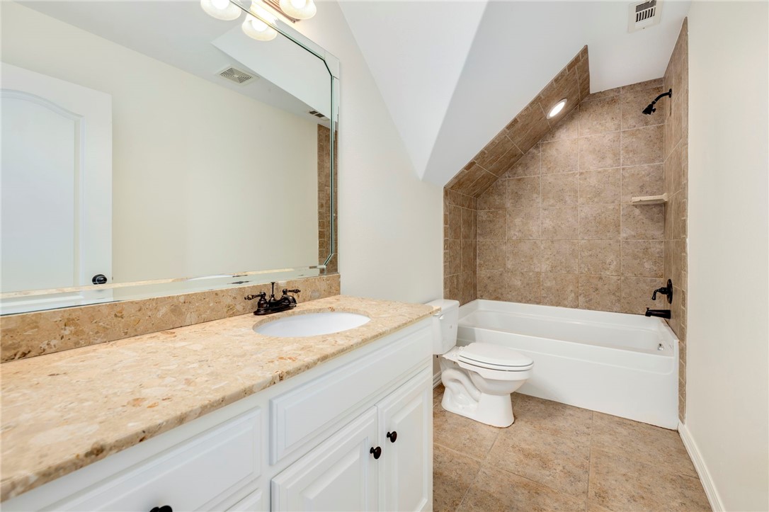 Waterford Estates At Hissom Ranch - Residential