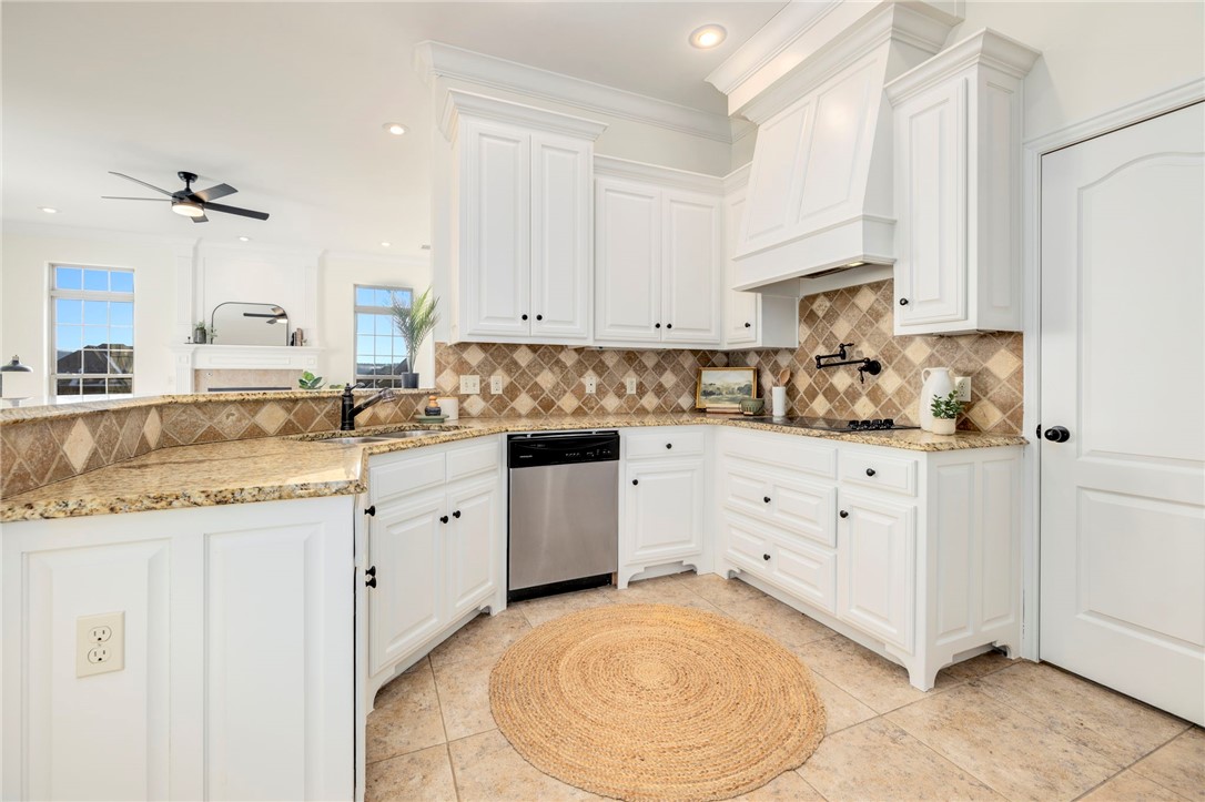 Waterford Estates At Hissom Ranch - Residential