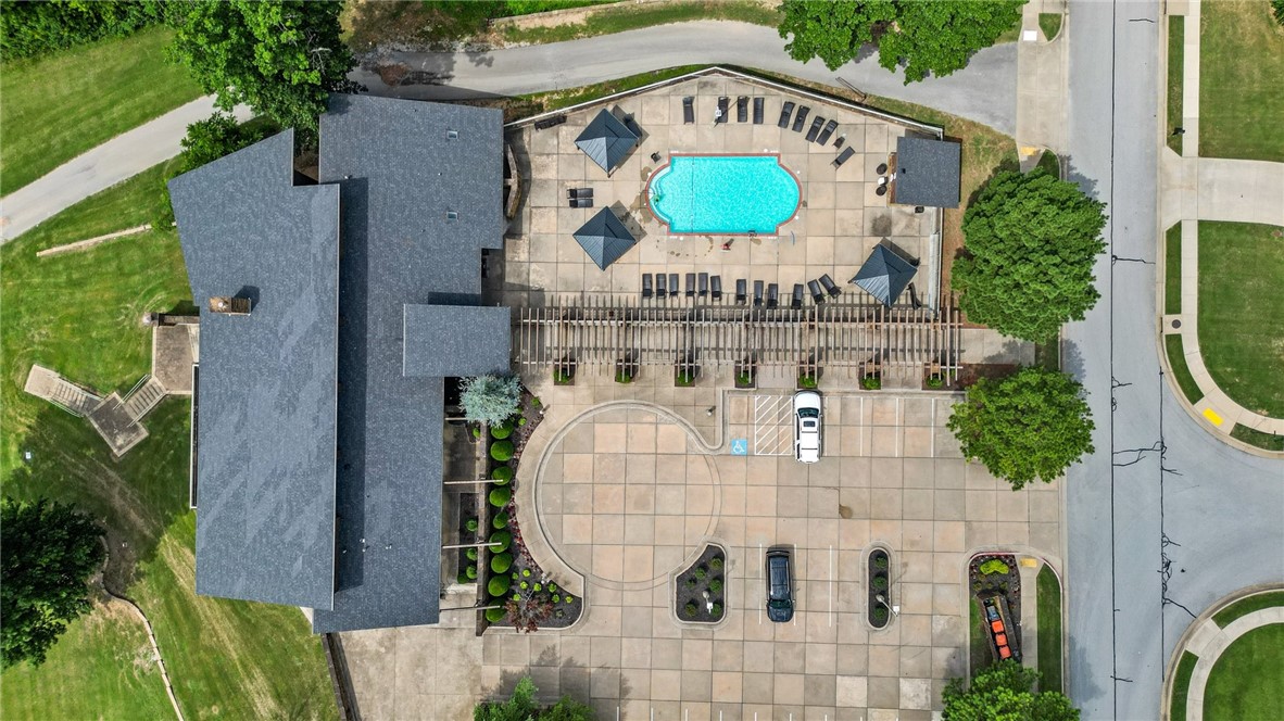 Waterford Estates At Hissom Ranch - Residential