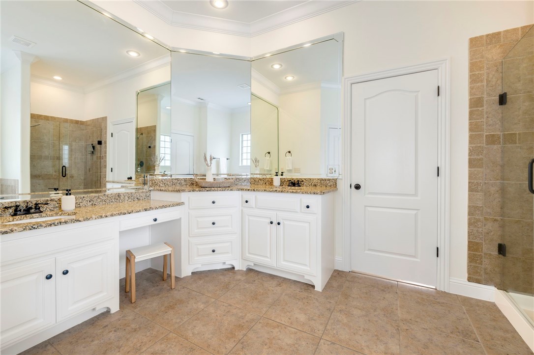 Waterford Estates At Hissom Ranch - Residential