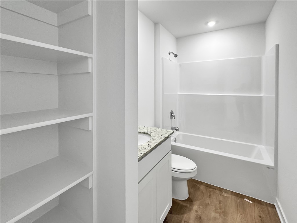 Selah Meadows - Residential