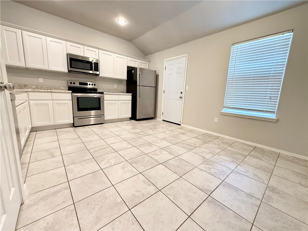 Silver Meadows Ph 1 2017 Highfill - Residential Lease