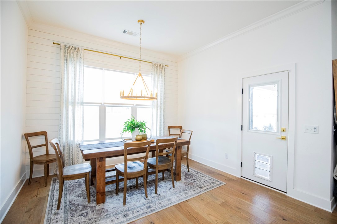 Crescent View - Residential