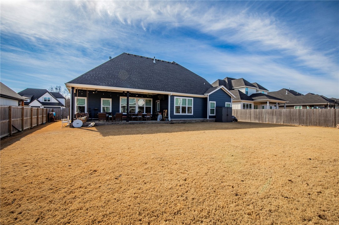 Crescent View - Residential