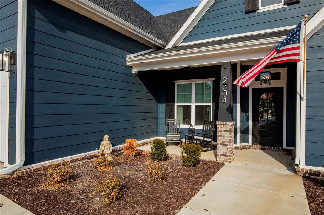 Crescent View - Residential