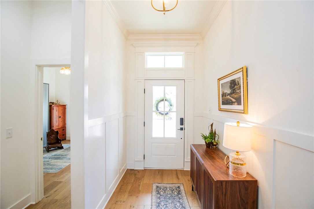 Crescent View - Residential