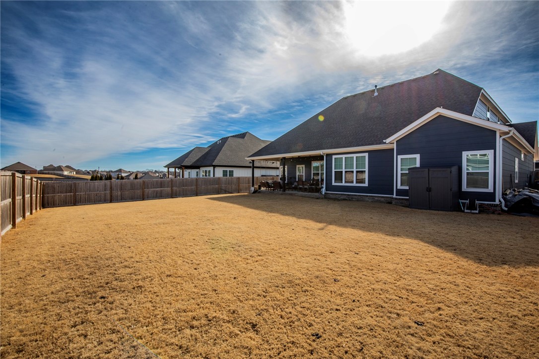 Crescent View - Residential