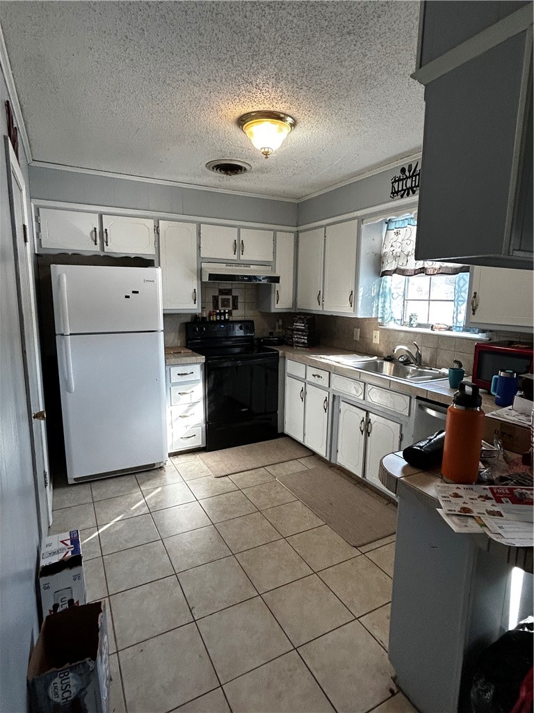 Lakeview Village - Residential