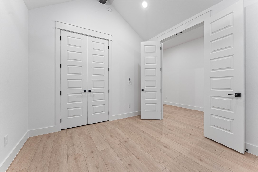 Magrath Sub Bvv - Residential