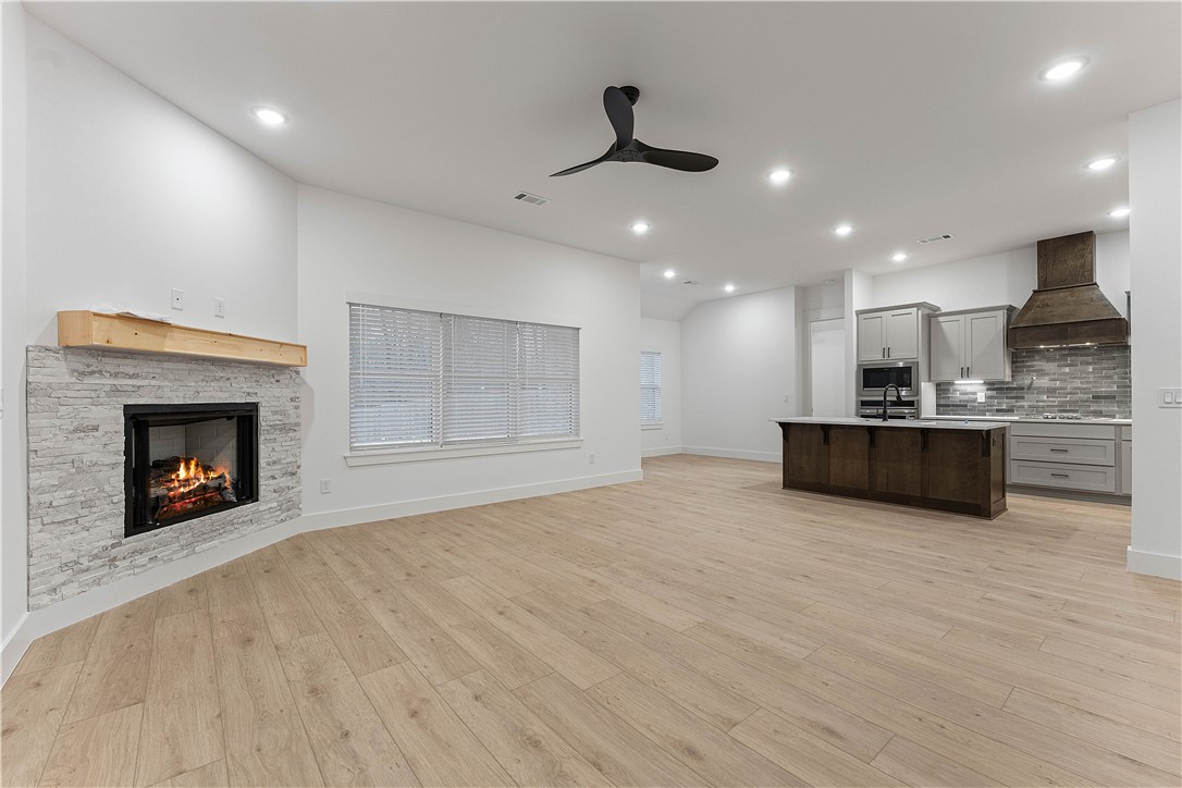 Magrath Sub Bvv - Residential