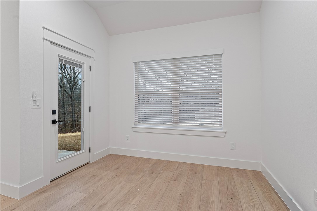 Magrath Sub Bvv - Residential