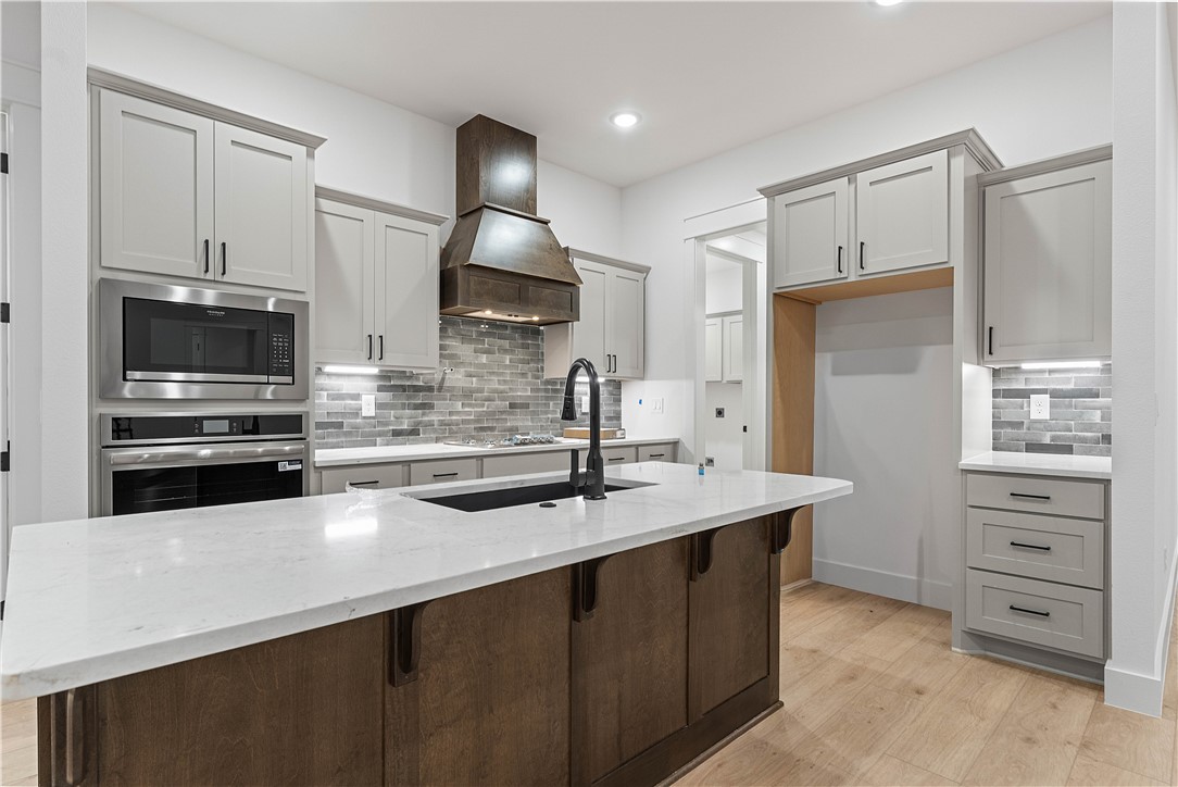 Magrath Sub Bvv - Residential