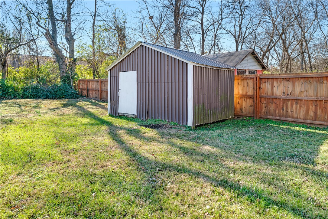 McClintons Add - Residential