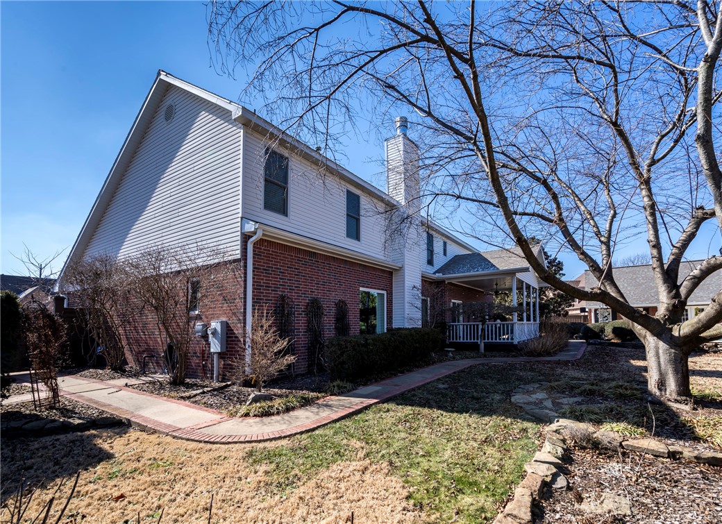 Southern Trace Rogers - Residential