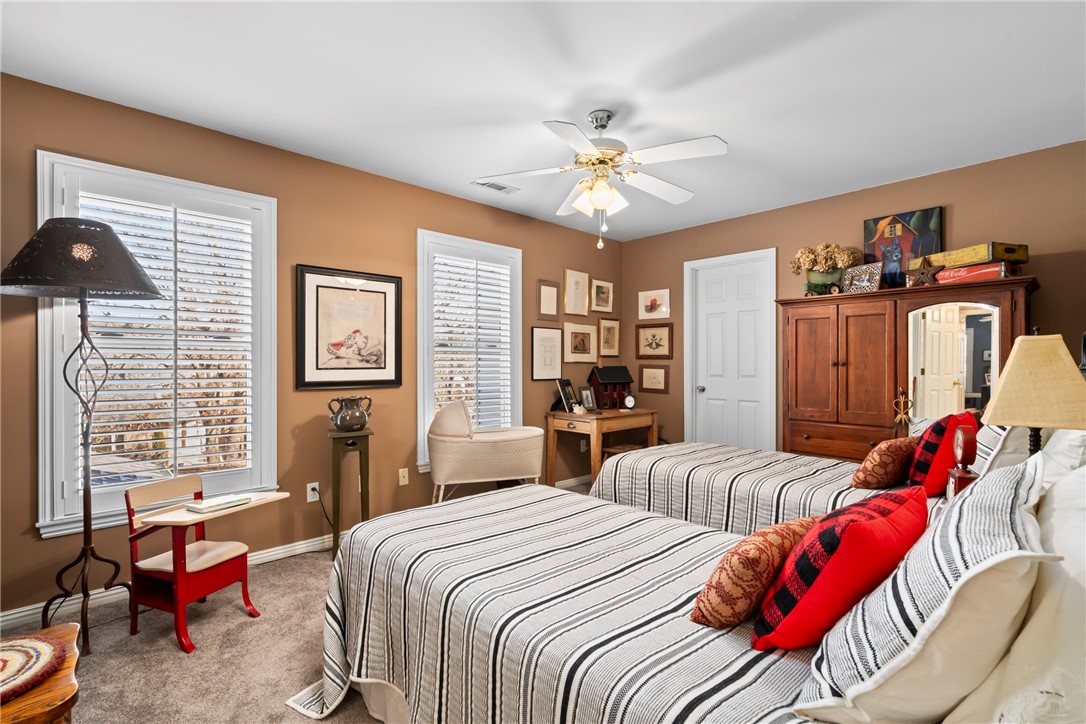 Southern Trace Rogers - Residential