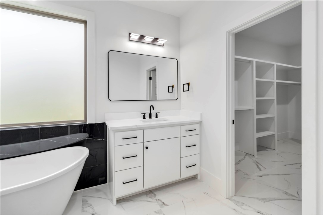 TUSCANY PH 3-CENTERTON - Residential