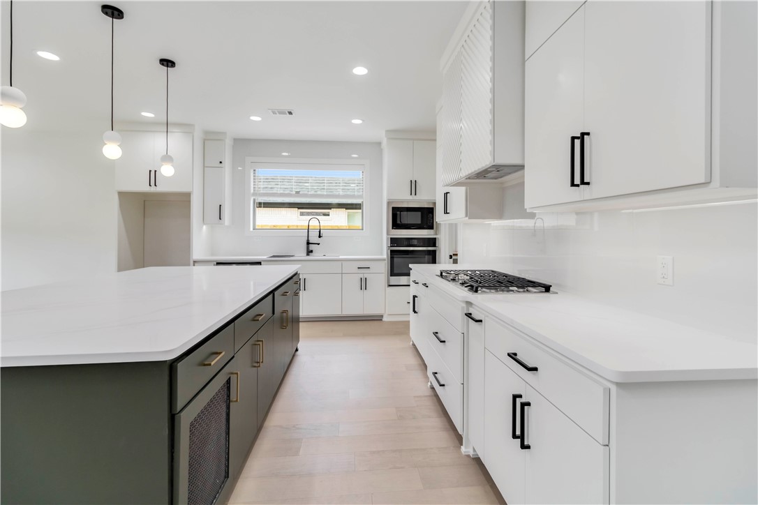 TUSCANY PH 3-CENTERTON - Residential