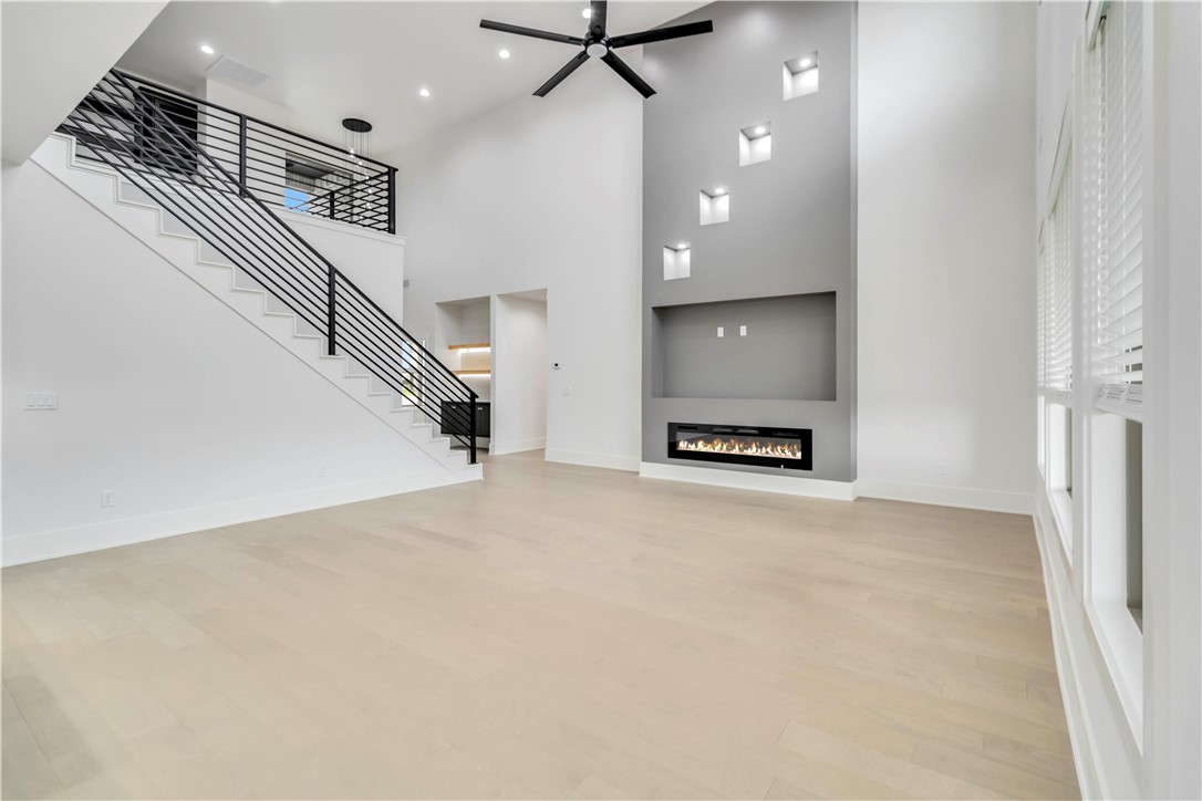 TUSCANY PH 3-CENTERTON - Residential