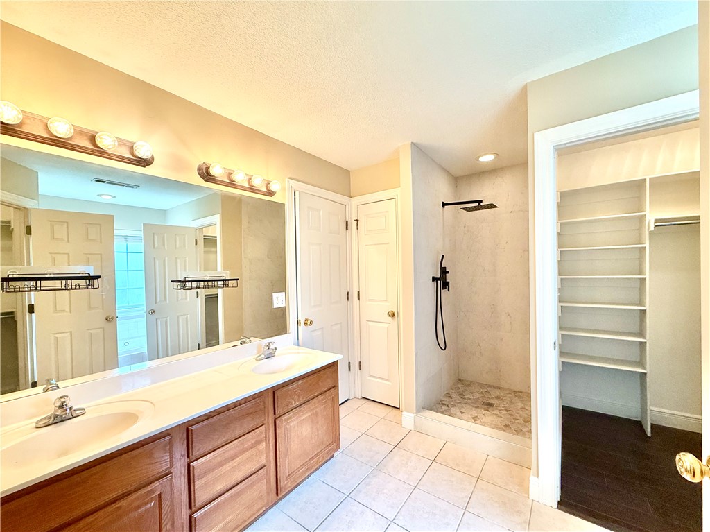 Meadowlands I & II - Residential