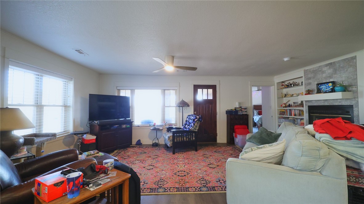 Fayetteville Outlots - Residential Lease