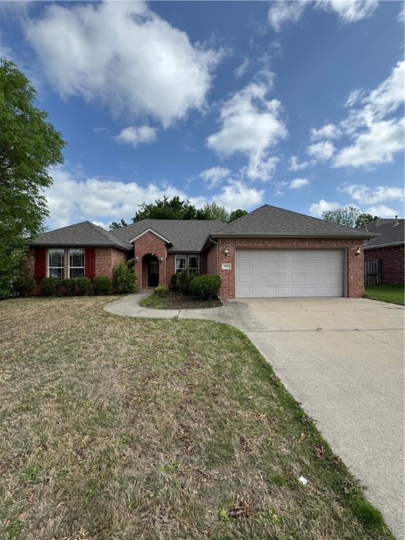 Find comfort and convenience in this spacious 4-bedroom, 2-bath home. This property offers a functional layout with generous living space, an office, and eat in kitchen. Located in a great area with quick and easy access to I-49, you can enjoy the benefits of a quiet neighborhood while being just minutes from shopping, dining, schools, and major roadways. Don't miss out on this incredible opportunity!
