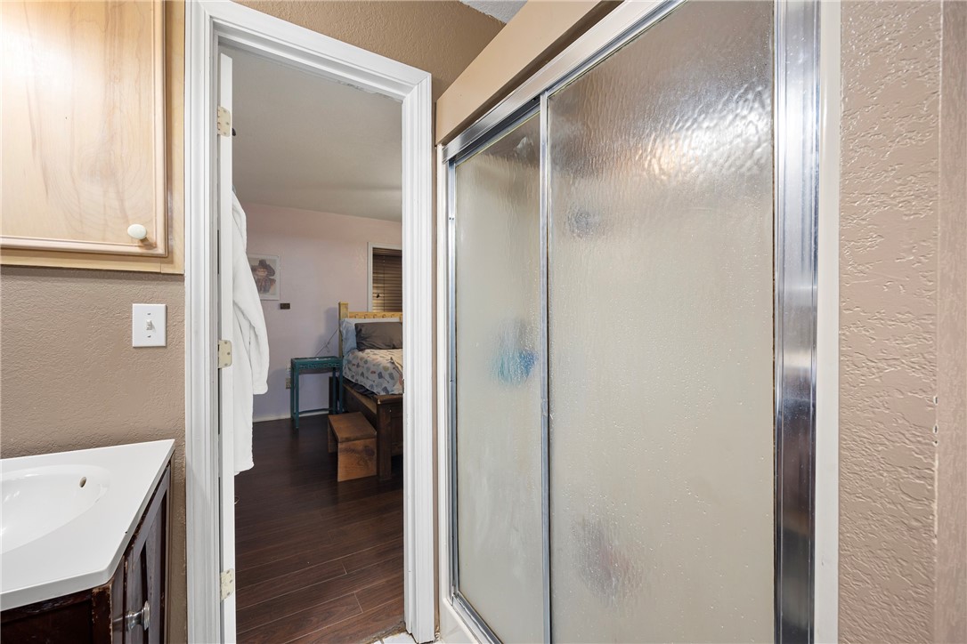 GOLDEN POND - Residential