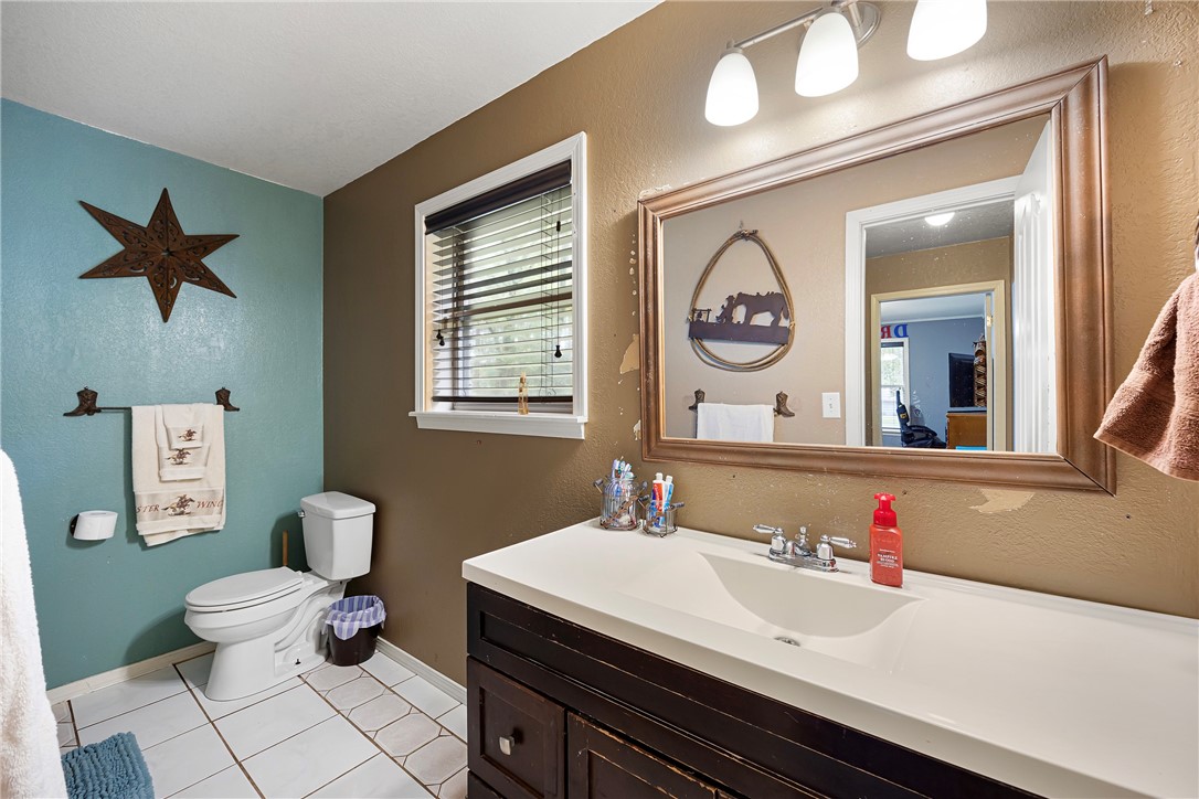 GOLDEN POND - Residential